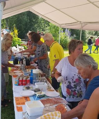photo_1547758111211