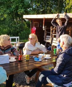 photo_1547752285407